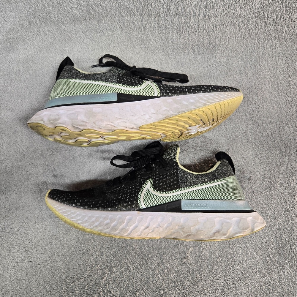 Nike React Infinity Run Flyknit Black Women's 7.5 CD4372-006 - Picture 2 of 8